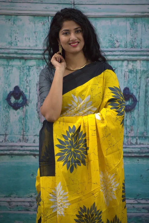 Sunshine_Yellow_Floral_Print_Mulmul_Cotton_Saree_with_Black_Contrast_Border
