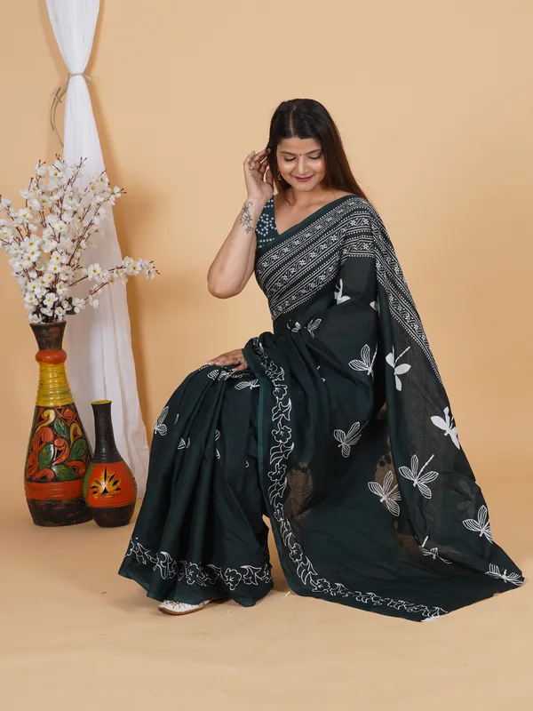 Women’s_Dark_Green_Hand_Block_Print_Cotton_Saree_with_White_Floral_Border