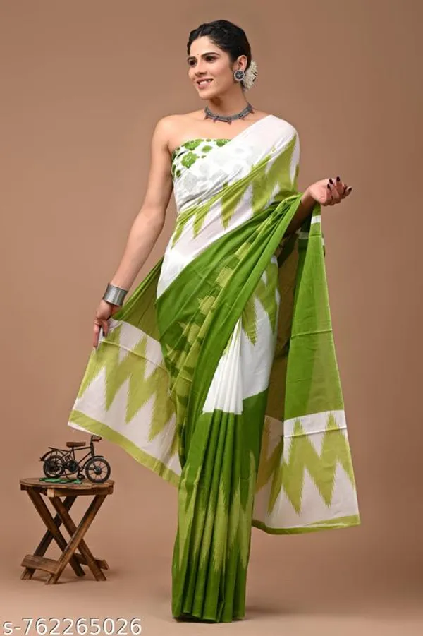 White_Green_Cotton_Saree_For_Women