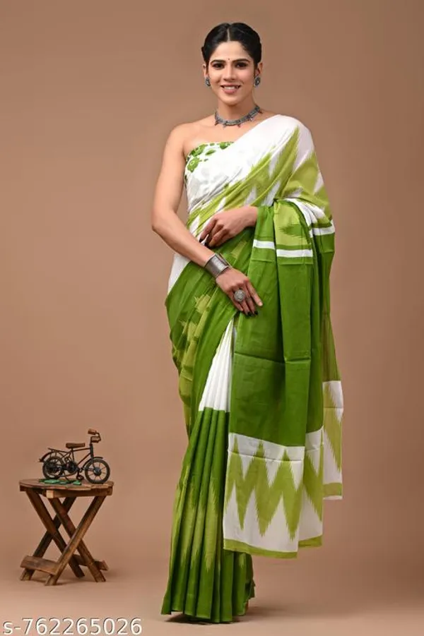 White_Green_Cotton_Saree_For_Women