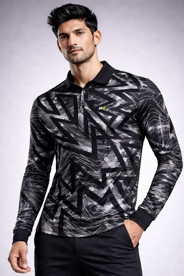 Black_Polyester_And_Lycra_T_Shirt_For_Men