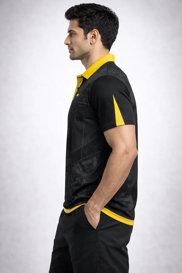 Black_Polyester_And_Lycra_T_Shirt_For_Men