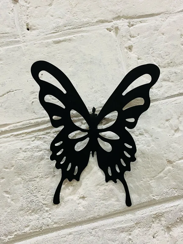 Butterfly_Flight_Decorative_Wall_Accent_Set
