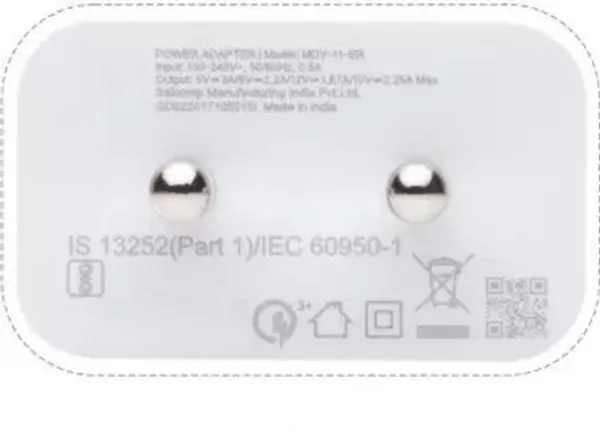 White_22.5_W_Qualcomm_3.0_3_A_Wall_Charger_For_Mobile_With_Detachable_Cable_(Cable_Included)
