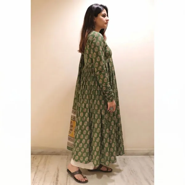 Women’s_Printed_Anarkali_Kurta_with_Dupatta