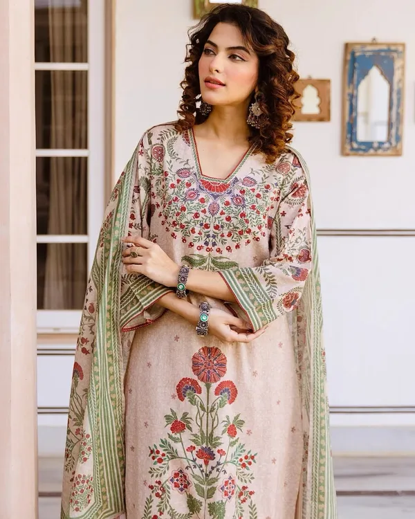 Women’s_Printed_Straight_Kurta_Pant_Set_with_Dupatta