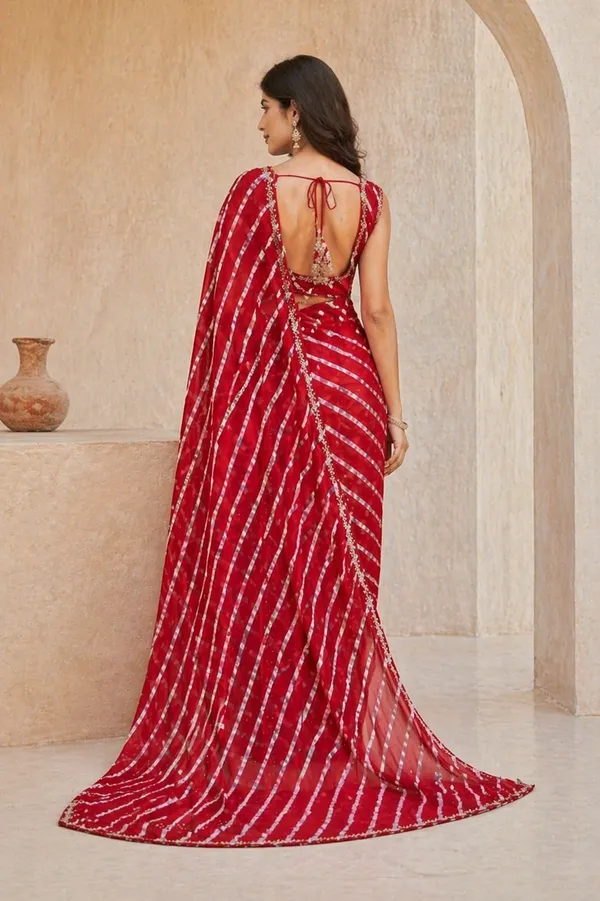 bright_red_saree