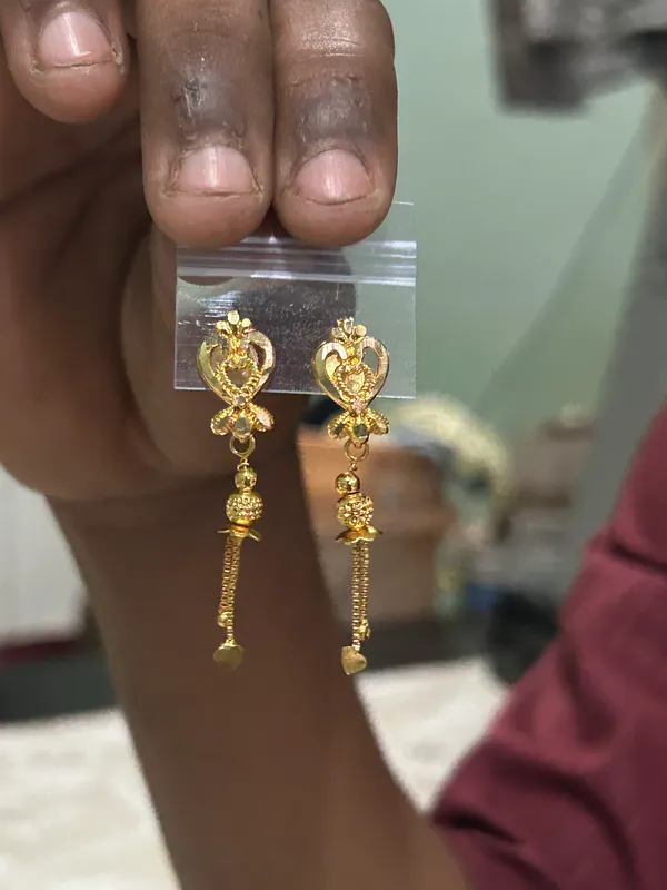 Gold_Brass_Jhumka_Earrings_For_Women