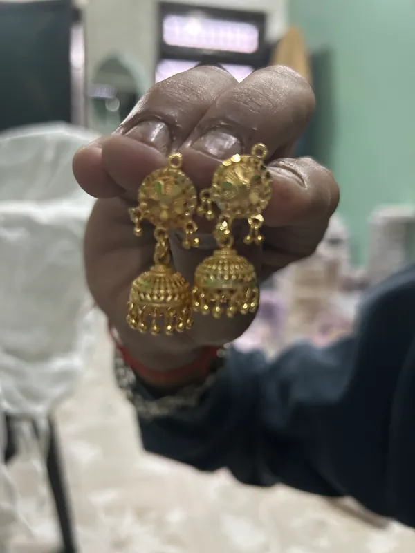 Gold_Brass_Temple_Jhumka_Earrings_For_Women