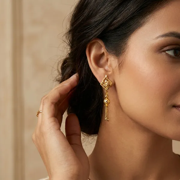 Gold_Brass_Drop_Earrings_For_Women