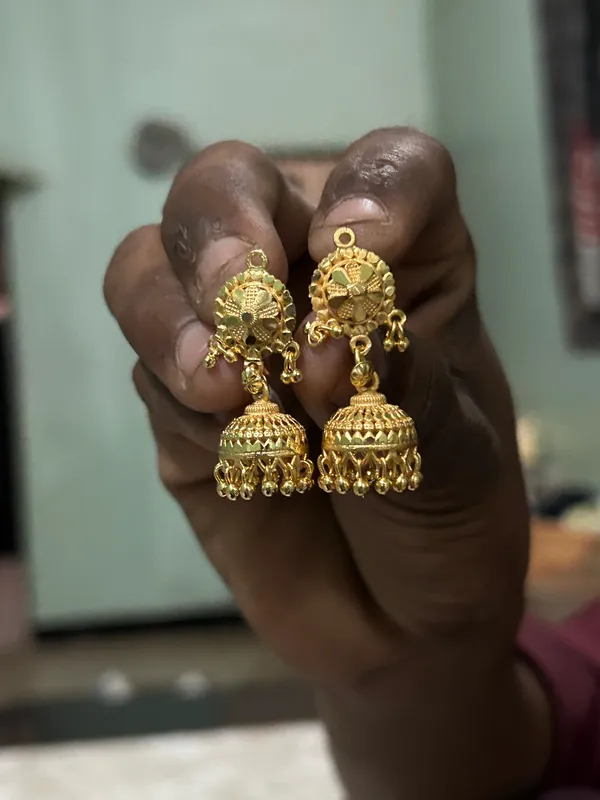 Gold_Brass_Temple_Jhumka_Earrings_For_Women