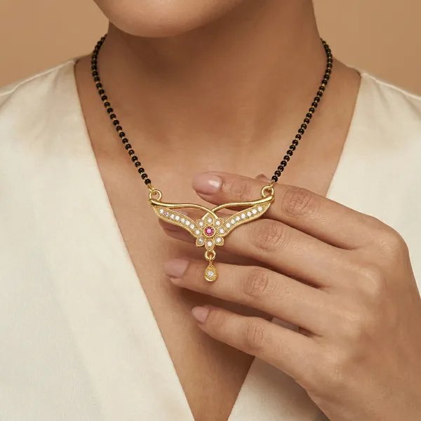 Gold_Brass_Mangalsutra_Necklace_For_Women