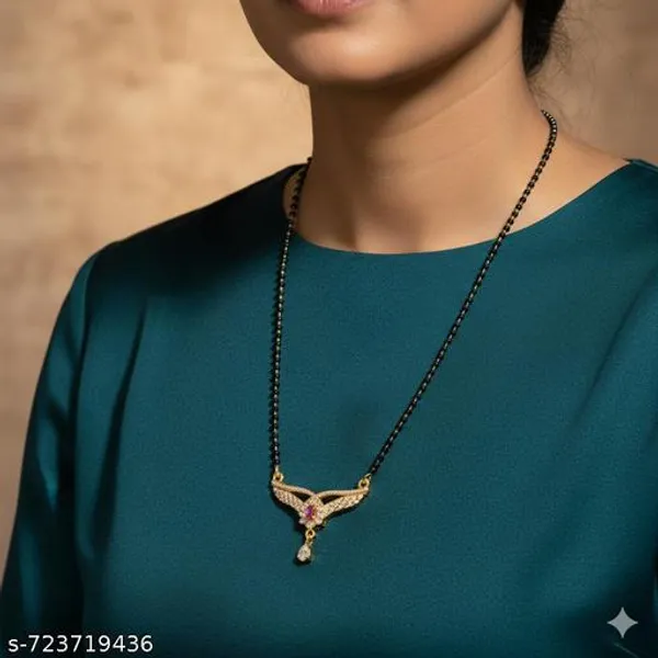 Gold_Brass_Mangalsutra_Necklace_For_Women