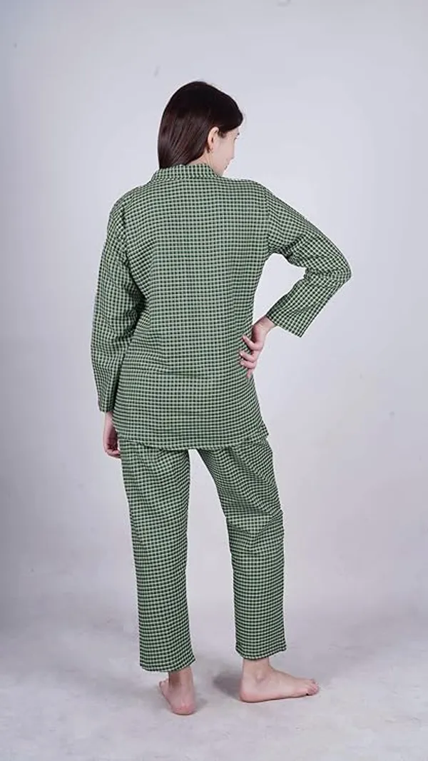 Green_Checkered_Night_Suit_For_Women