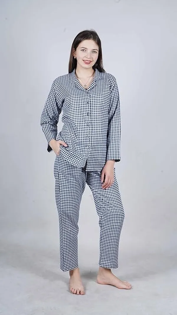 White_Checkered_Night_Suit_For_Women