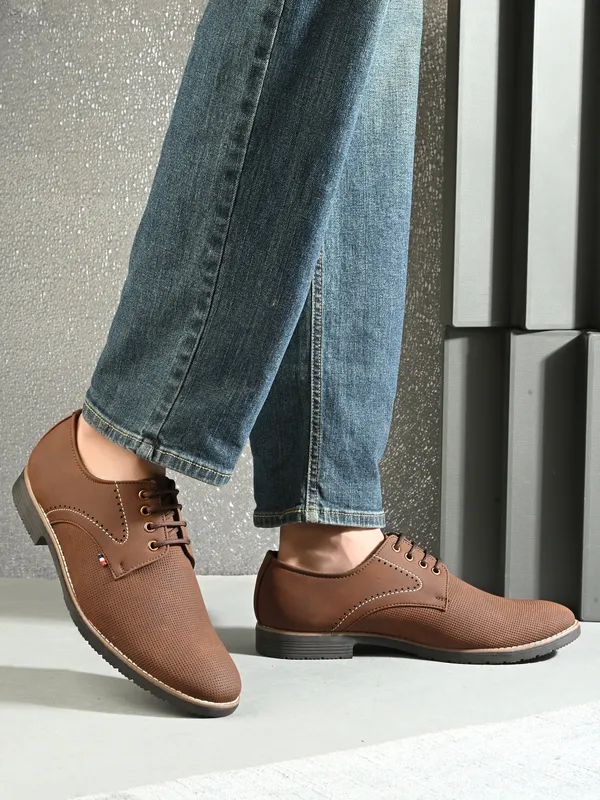 Casual_Lace_Up