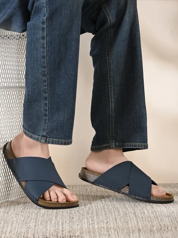 Navy_Casual_Sandals_For_Men