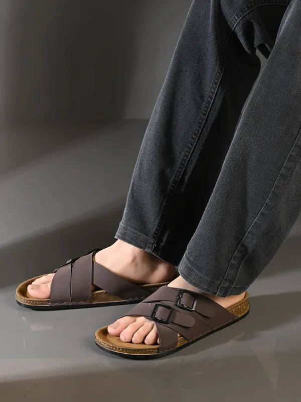 Brown_Casual_Sandals_For_Men