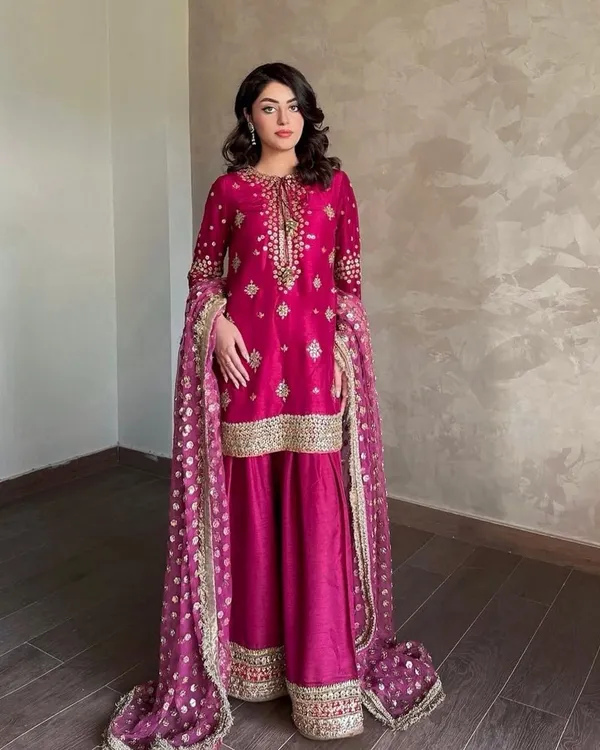Pink_Chinon_Premium_&_Fancy_Design_Palazzo_Set_For_Women