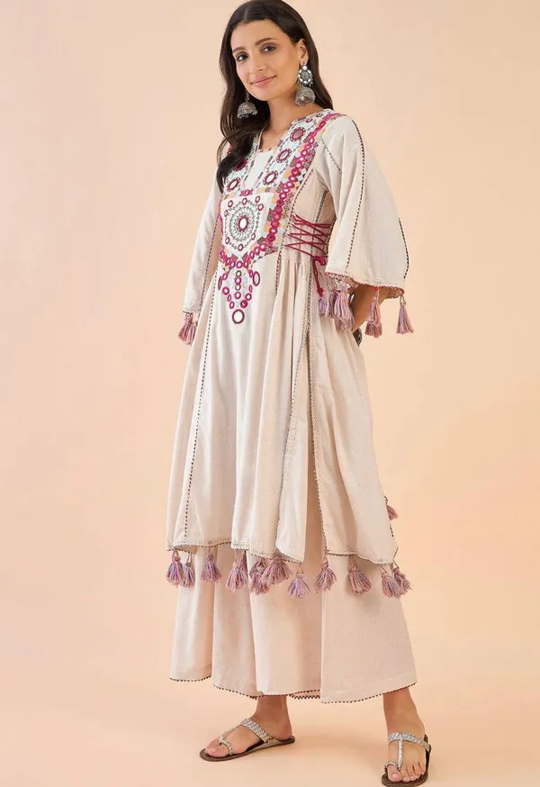 White_Cotton_Premium_&_Fancy_Design_Co-Ord_Set_For_Women