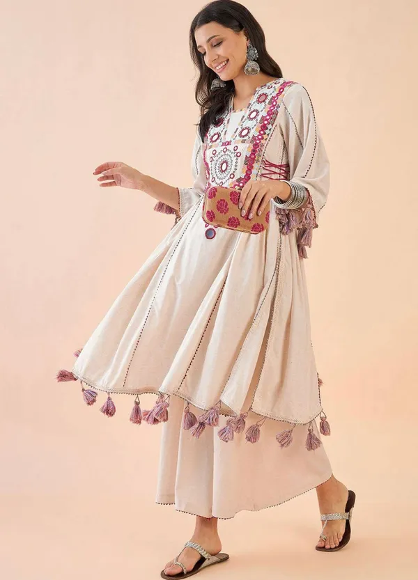 White_Cotton_Premium_&_Fancy_Design_Co-Ord_Set_For_Women