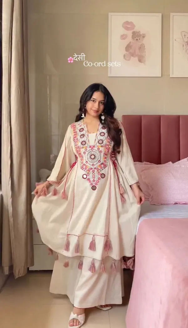 White_Cotton_Premium_&_Fancy_Design_Co-Ord_Set_For_Women