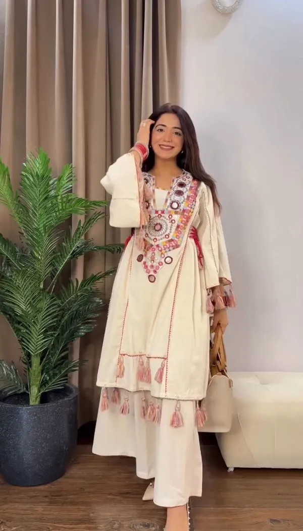 White_Cotton_Premium_&_Fancy_Design_Co-Ord_Set_For_Women