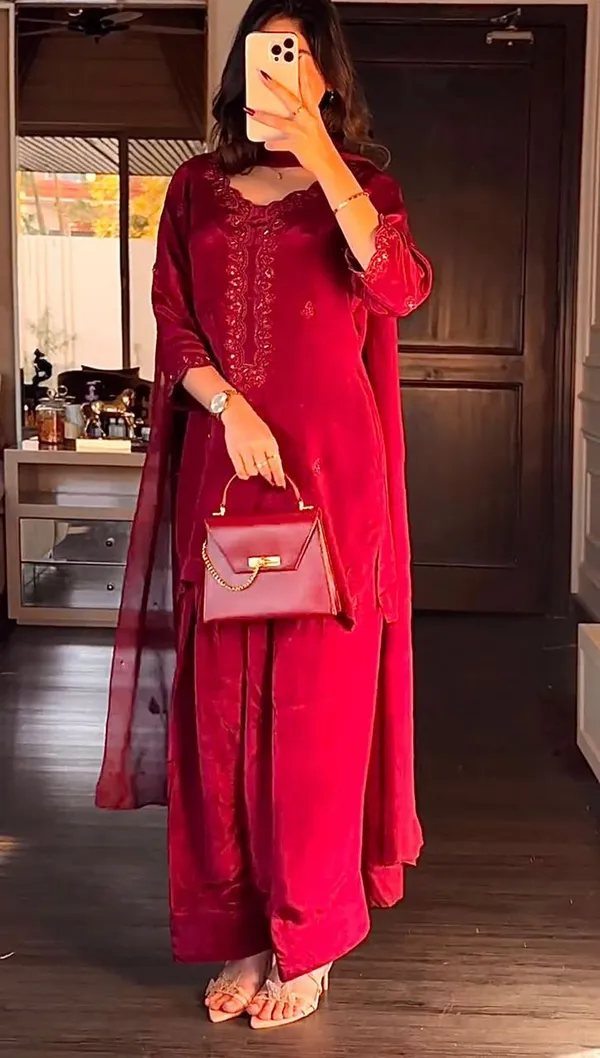 Red_Chinon_Premium_&_Fancy_Design_Kurta_Set_For_Women