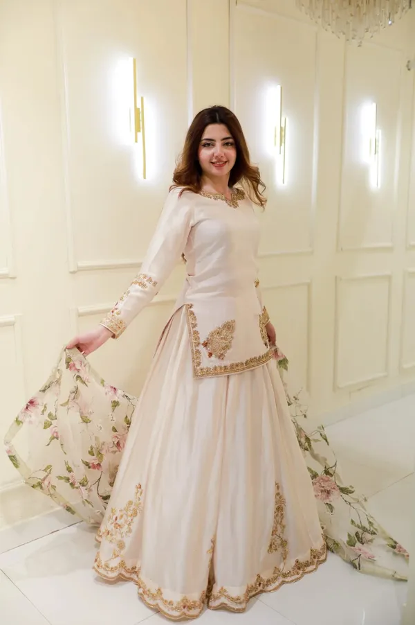 Off_White_Organza_Premium_&_Fancy_Design_Kurti_And_Palazzo_Set_For_Women