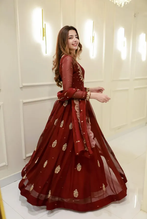 Maroon_Premium_Chiffon_Premium_&_Fancy_Design_Anarkali_Set_For_Women