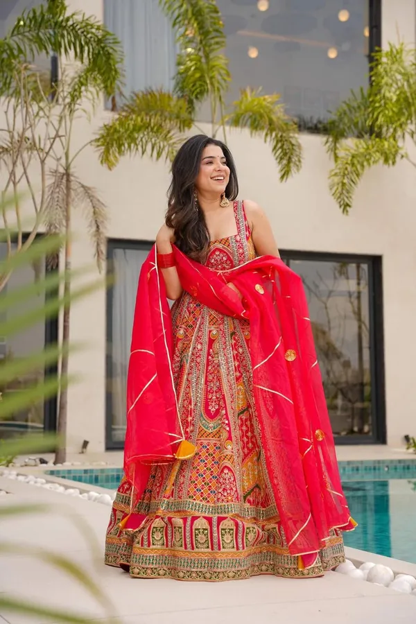 Multicolor_Crepe_Premium_&_Fancy_Design_Anarkali_Set_For_Women