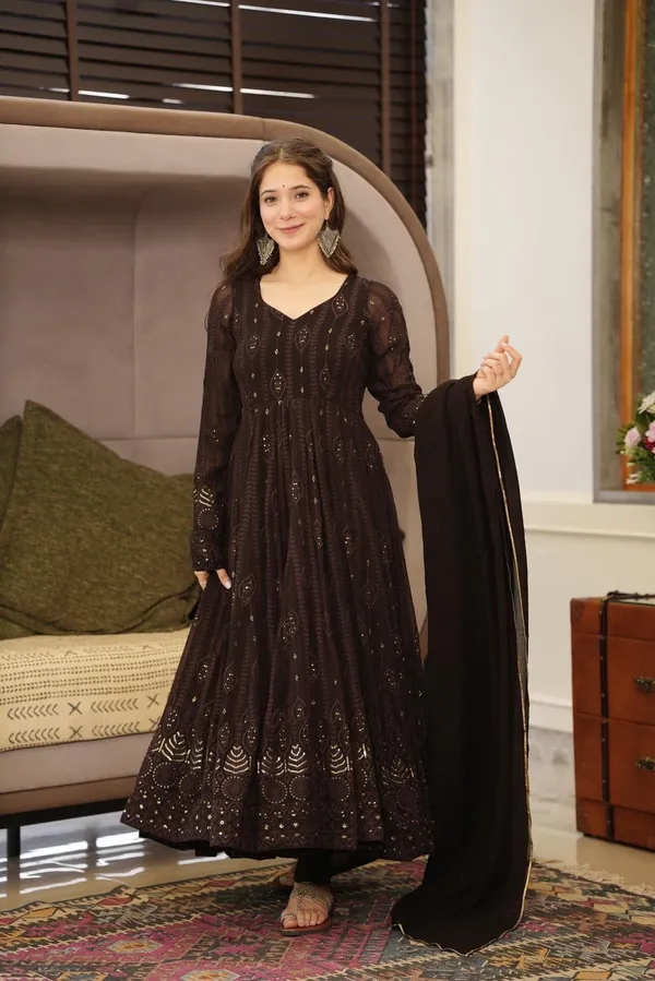 Black_Cotton_Premium_&_Fancy_Design_Anarkali_Set_For_Women