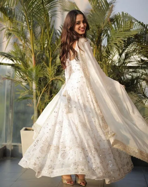 White_Cotton_Premium_&_Fancy_Design_Anarkali_Set_For_Women