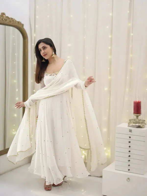 White_Cotton_Premium_&_Fancy_Design_Anarkali_Set_For_Women