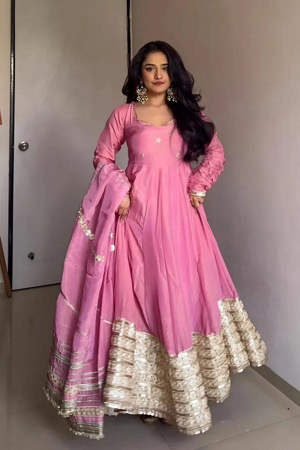 Pink_Cotton_Premium_&_Fancy_Design_Anarkali_Set_For_Women