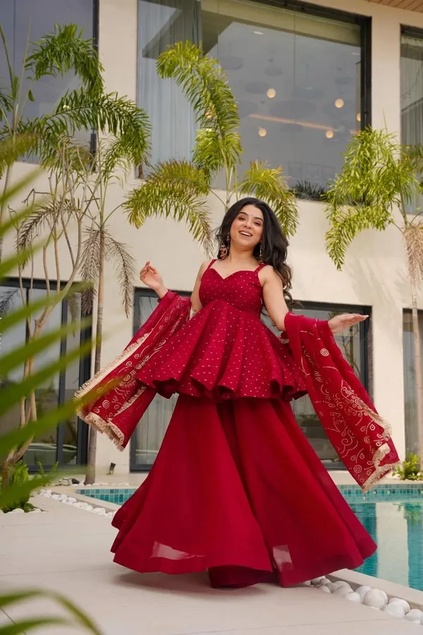 Red_Crushed_Tissue_Premium_&_Fancy_Design_Sharara_Set_For_Women