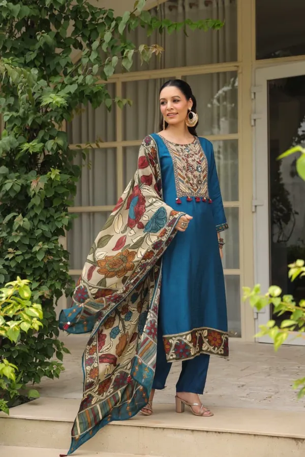 Blue_Cotton_Premium_&_Fancy_Design_Suit_Set_For_Women