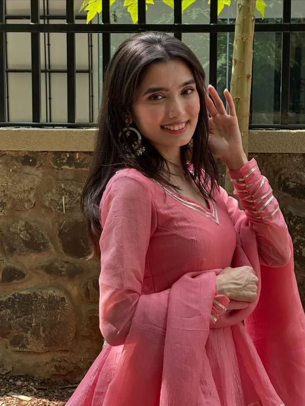 Pink_Pure_Vichitra_Premium_&_Fancy_Design_Suit_Set_For_Women