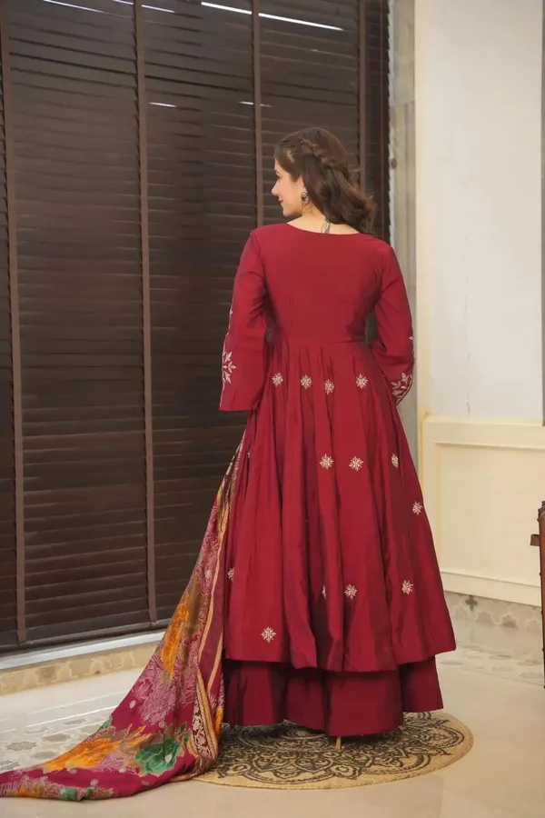 Maroon_Organza_Premium_&_Fancy_Design_Anarkali_Set_For_Women