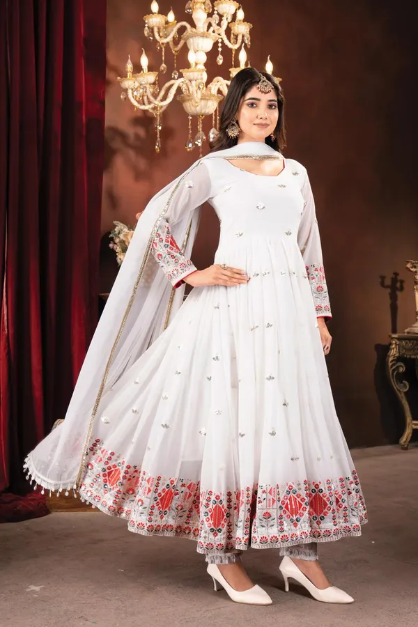 White_Blooming_Premium_&_Fancy_Design_Anarkali_Set_For_Women