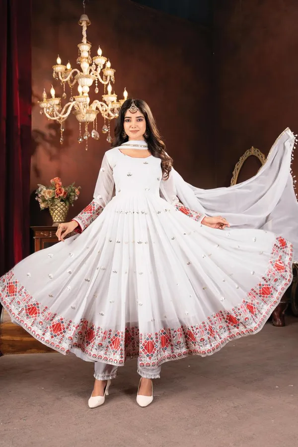 White_Blooming_Premium_&_Fancy_Design_Anarkali_Set_For_Women