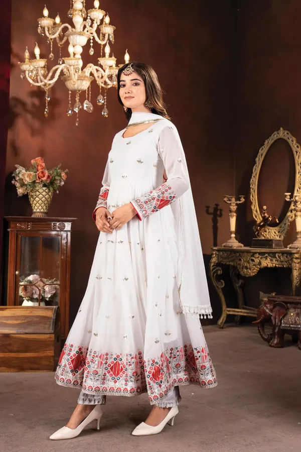 White_Blooming_Premium_&_Fancy_Design_Anarkali_Set_For_Women