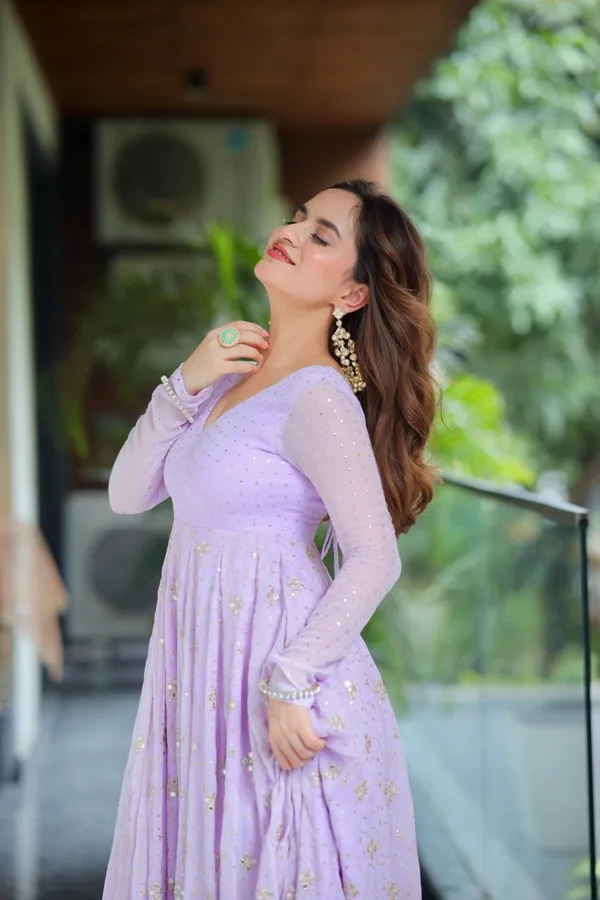 Purple_Blooming_Premium_&_Fancy_Design_Anarkali_Set_For_Women