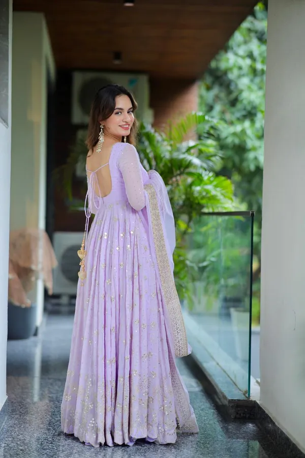 Purple_Blooming_Premium_&_Fancy_Design_Anarkali_Set_For_Women