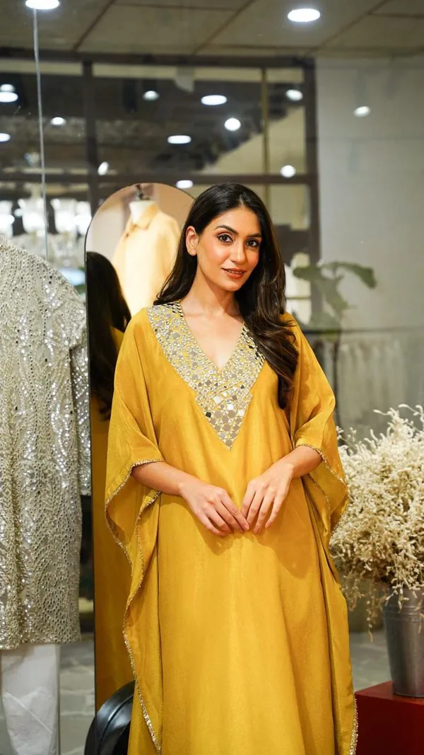 Yellow_Pure_Vichitra_Premium_&_Fancy_Design_Kaftan_For_Women