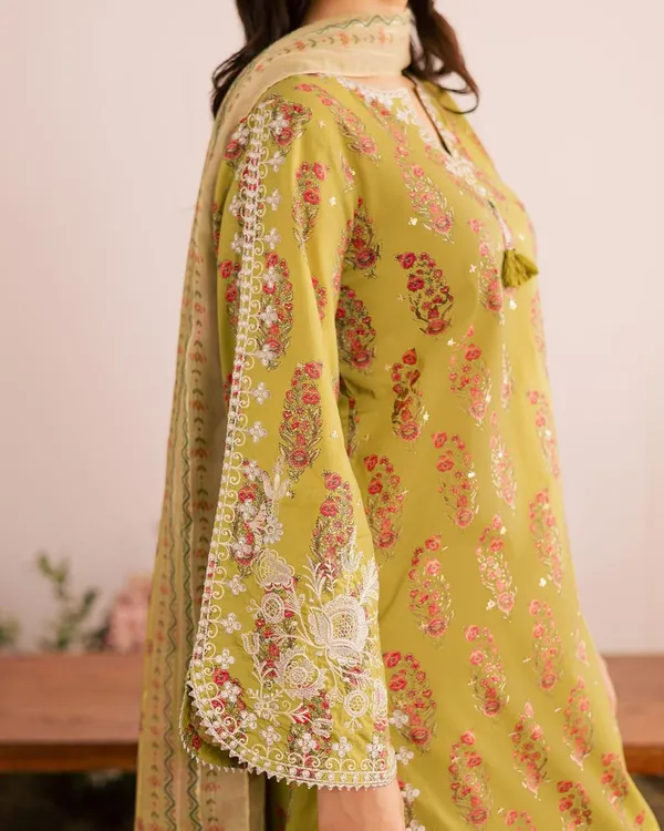 Yellow_Cotton_Premium_&_Fancy_Design_Kurti_And_Pant_Set_For_Women