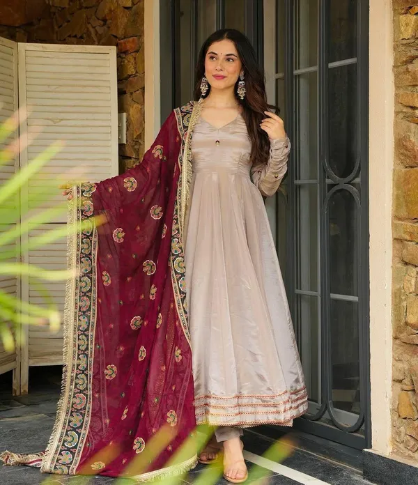 Multicolor_Cotton_Premium_&_Fancy_Design_Anarkali_Set_For_Women
