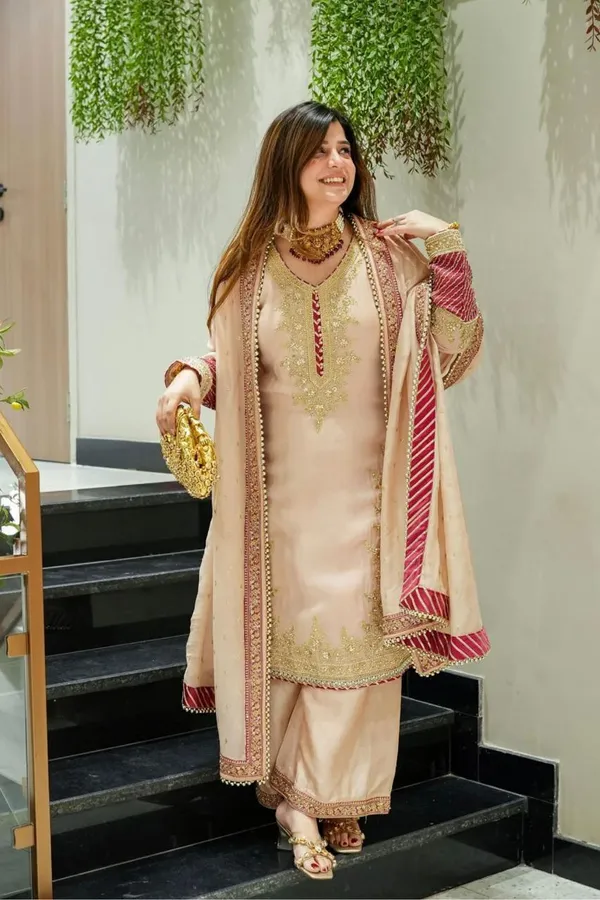 Off_White_Chinon_Premium_&_Fancy_Design_Kurti_And_Palazzo_Set_For_Women