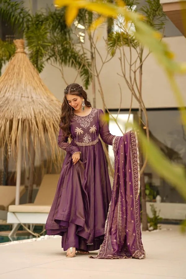Purple_Cotton_Premium_&_Fancy_Design_Anarkali_Set_For_Women