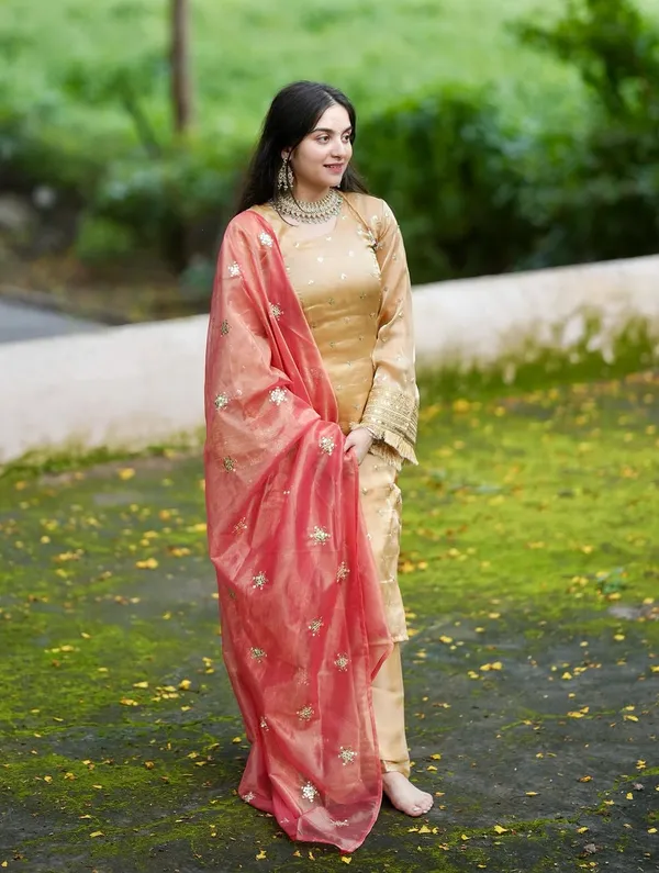 Gold_And_Pink_Cotton_Premium_&_Fancy_Design_Suit_Set_For_Women